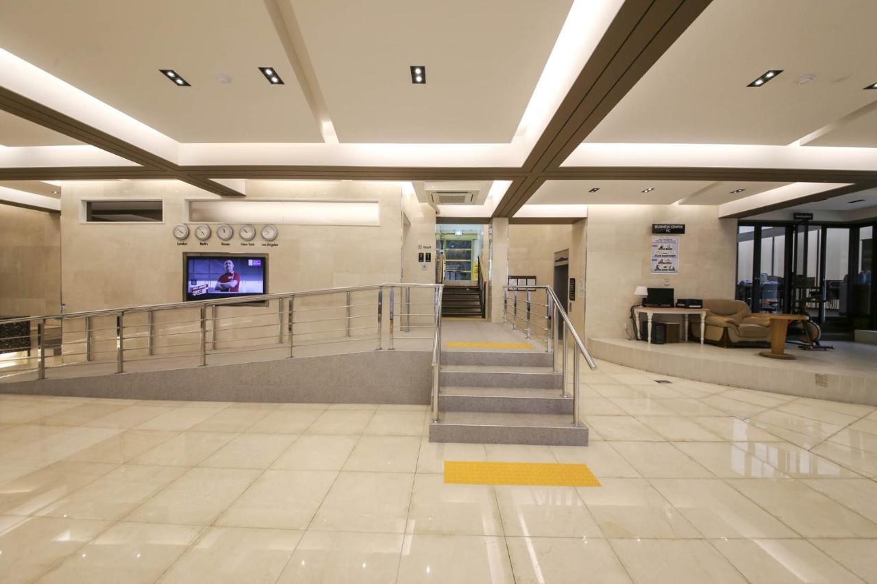 Benikea Hotel Чеонан Екстериор снимка